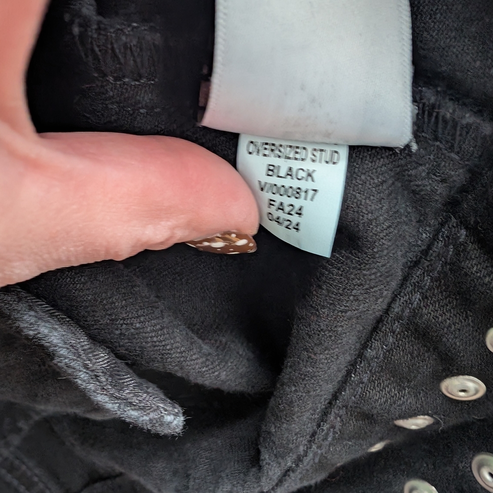 NWT: GAP Black Jean Jacket with Silver Studs - Picture 4 of 6
